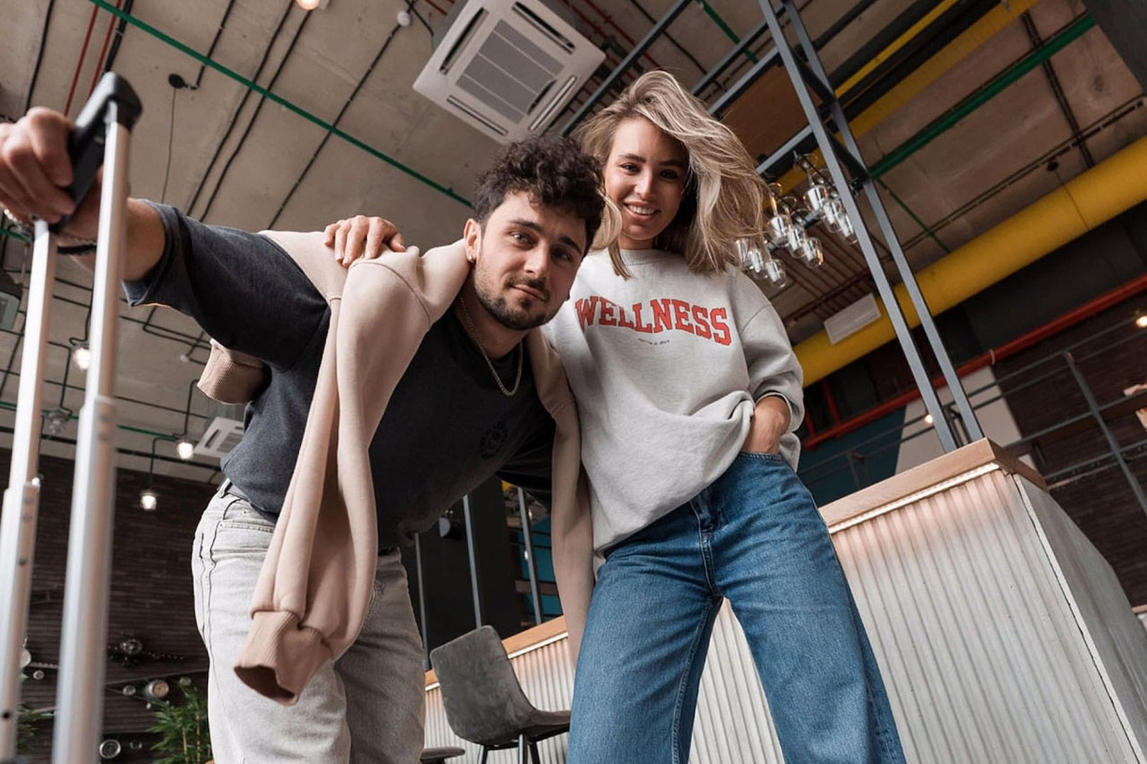 Yosh yapon turmush ortoqlari ortasidagi madaniy va chiroyli jinsiy aloqa Porno aktrisa Marsela Rubita